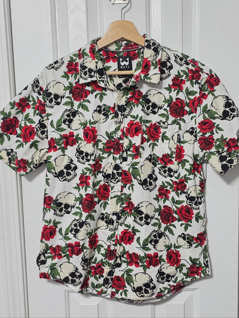 Men's WXYZ Skull Print Button Up Cotton Shirt, Large